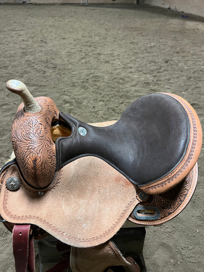 15” Kelly Kaminski Flex 2 Barrel Saddle