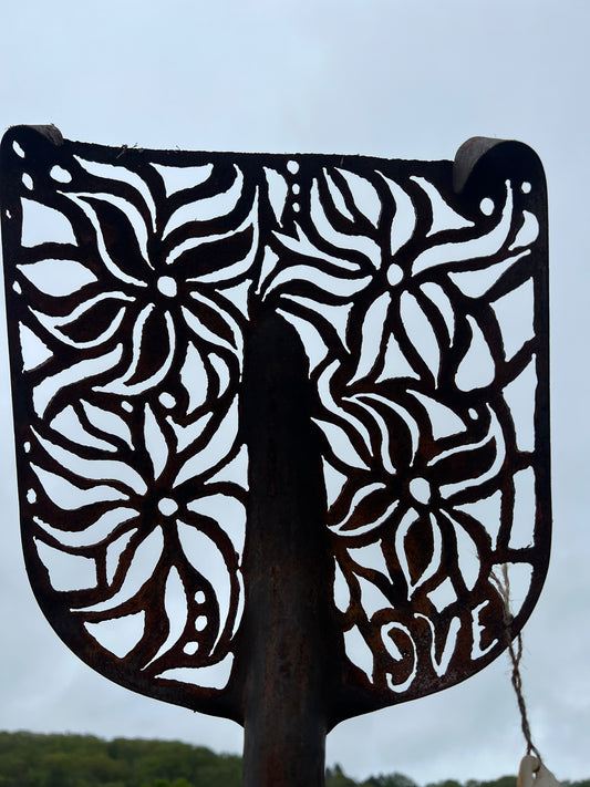 Shovel Art